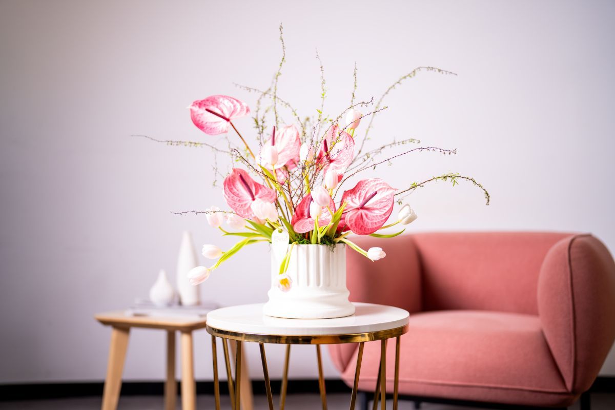 Anthuriums Flamingo Flower arrangement for the summer .jpg