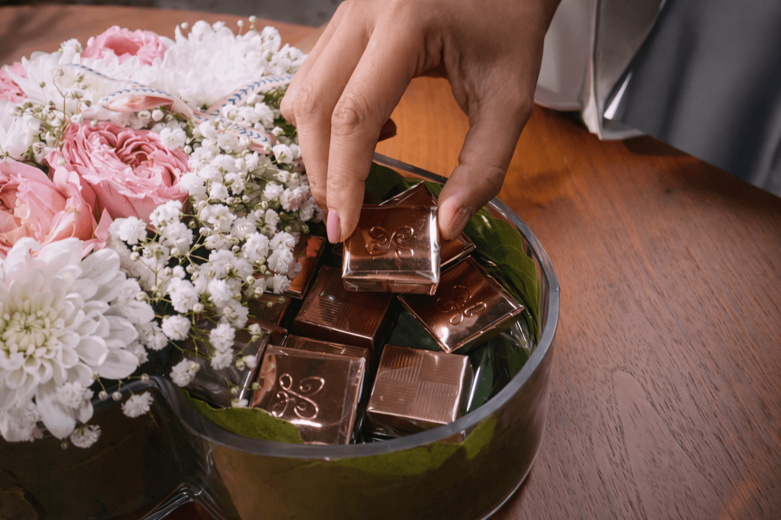 Valentine’s Chocolate Day: Meaning, Gift Ideas & Quotes