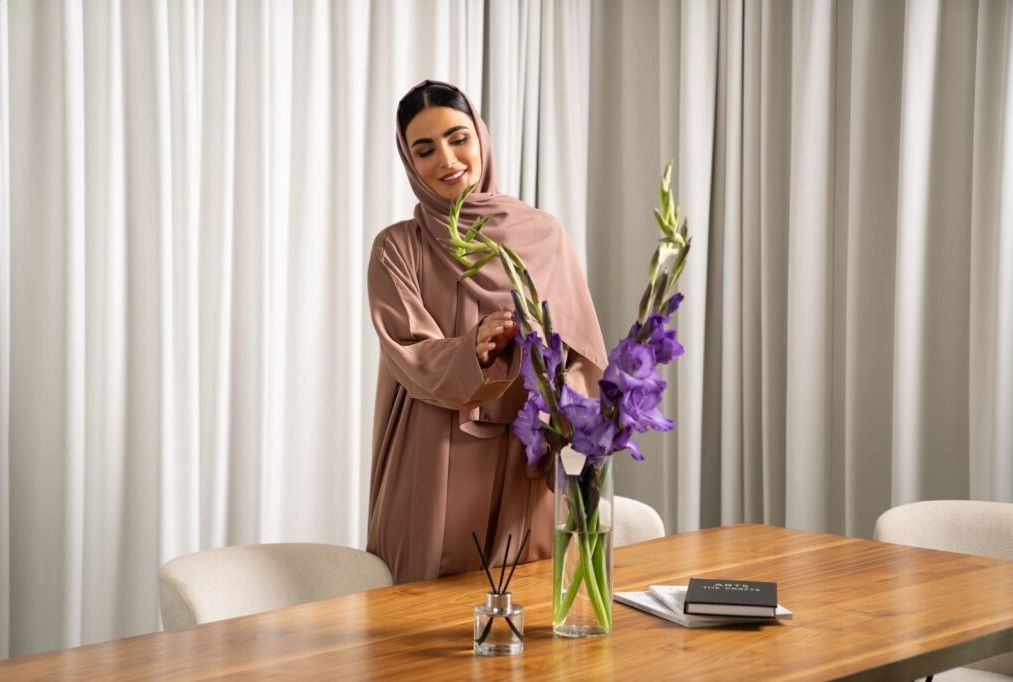 Gladiolus in a vase for home.jpg