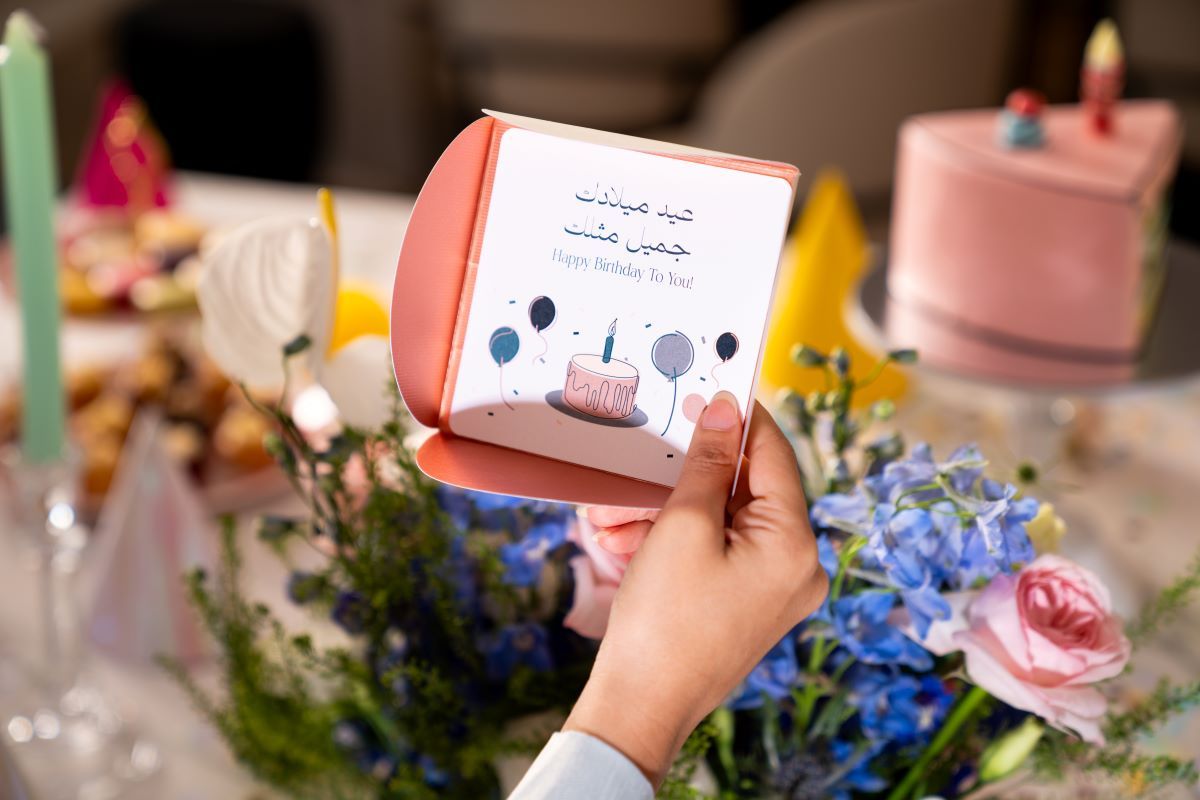 رسائل عيد ميلاد للأهل: 40 تهنئة مميزة لكل أفراد الأسرة