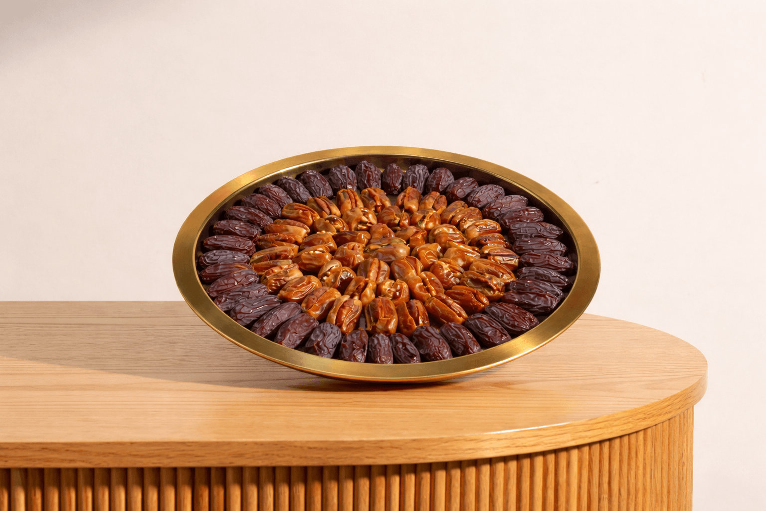 Ramadan Dates and nits tray for iftar gifts ramadan 2026.png