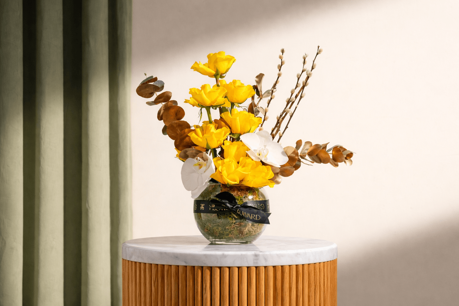 bright yellow roses for summer flowers bouquet.png