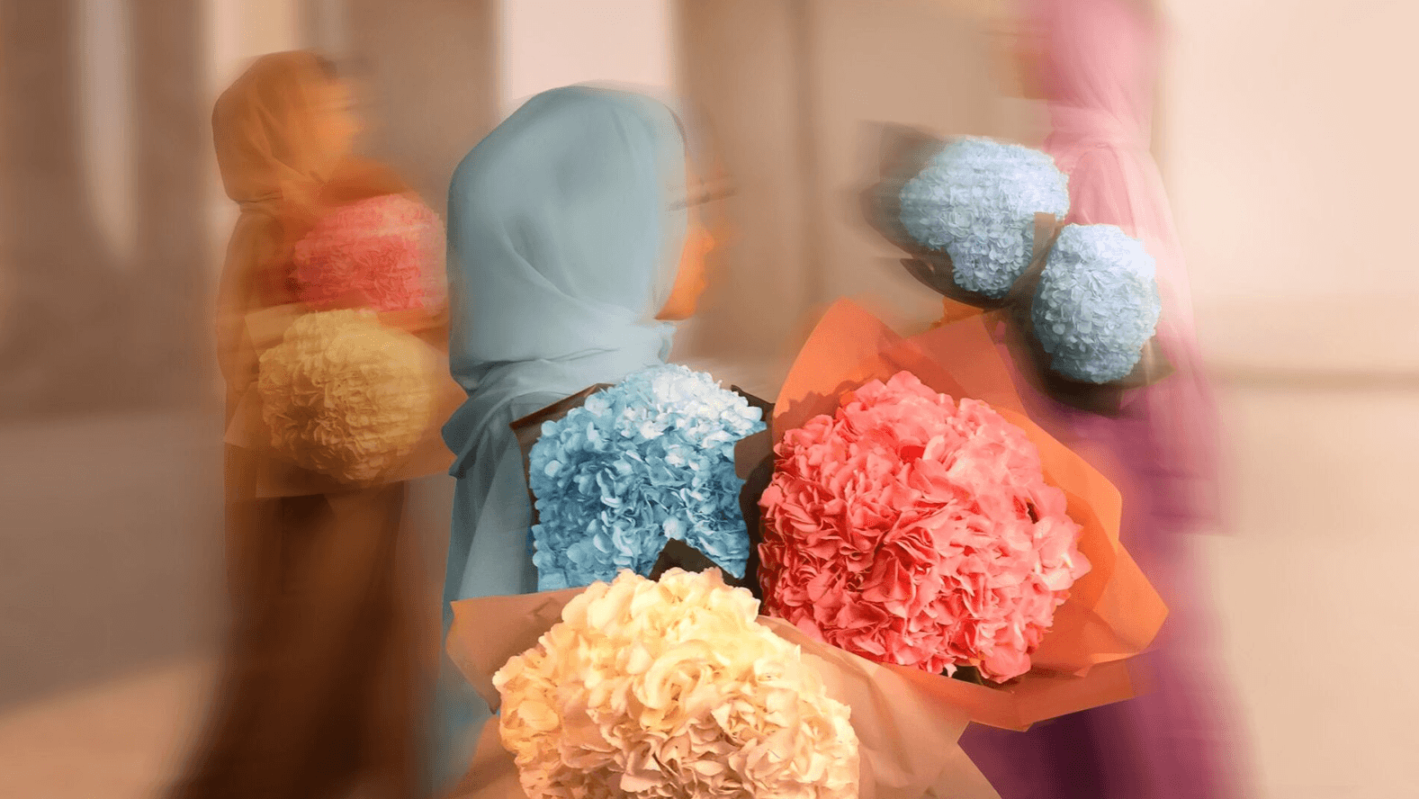 colorful hydrangea bouquets - Floward online flowers delivery.png