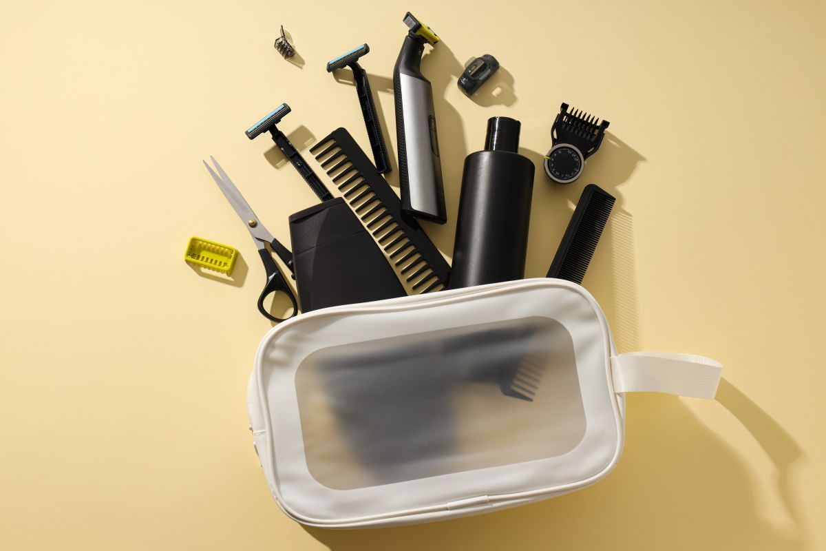 essential-grooming gift set for him.jpg