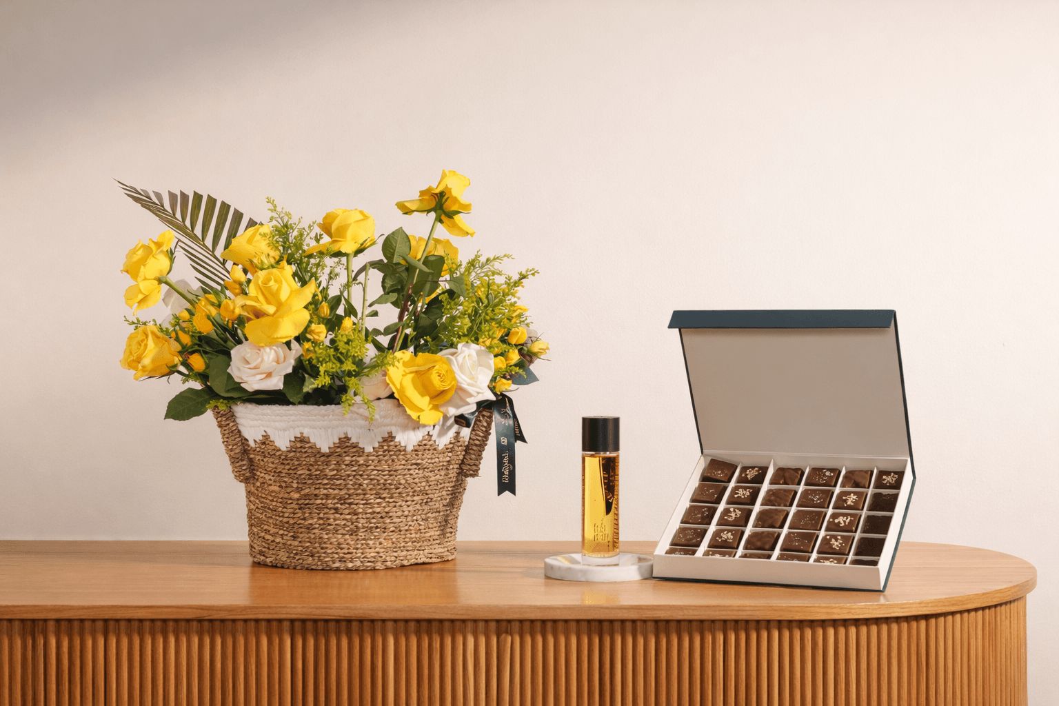 flowers and chocolates for people returning from umrah.png
