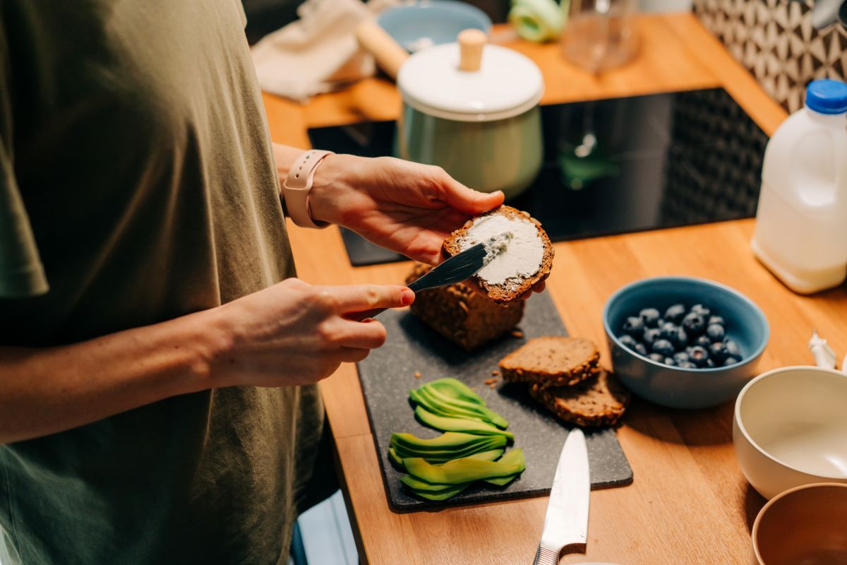 healthy morning breakfast for morning summer routine.jpg