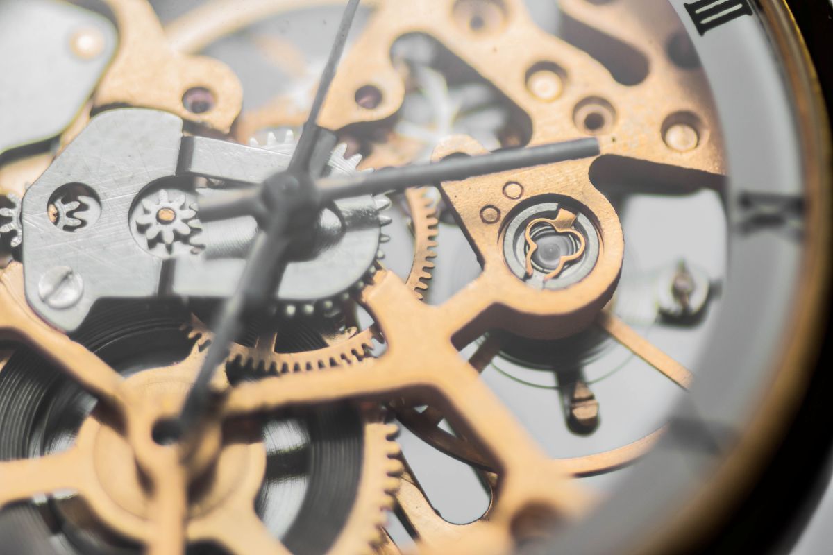 how to choose the right watch movement.jpg