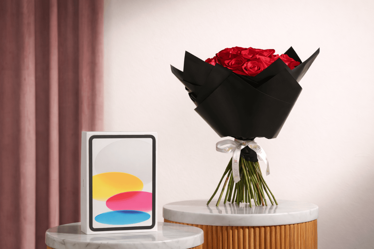 ipad welcome home gift for graduate.png