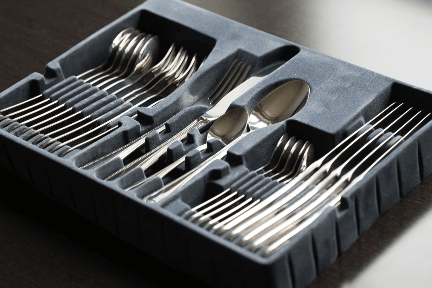 kitchenware gifts for newlyweds.png