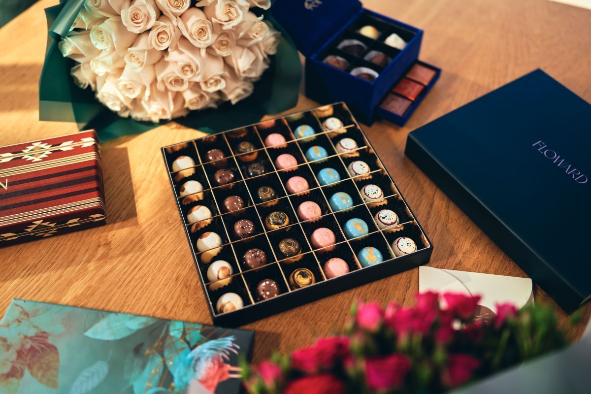 luxury chocolate box to luxury gifts for new employees.jpg