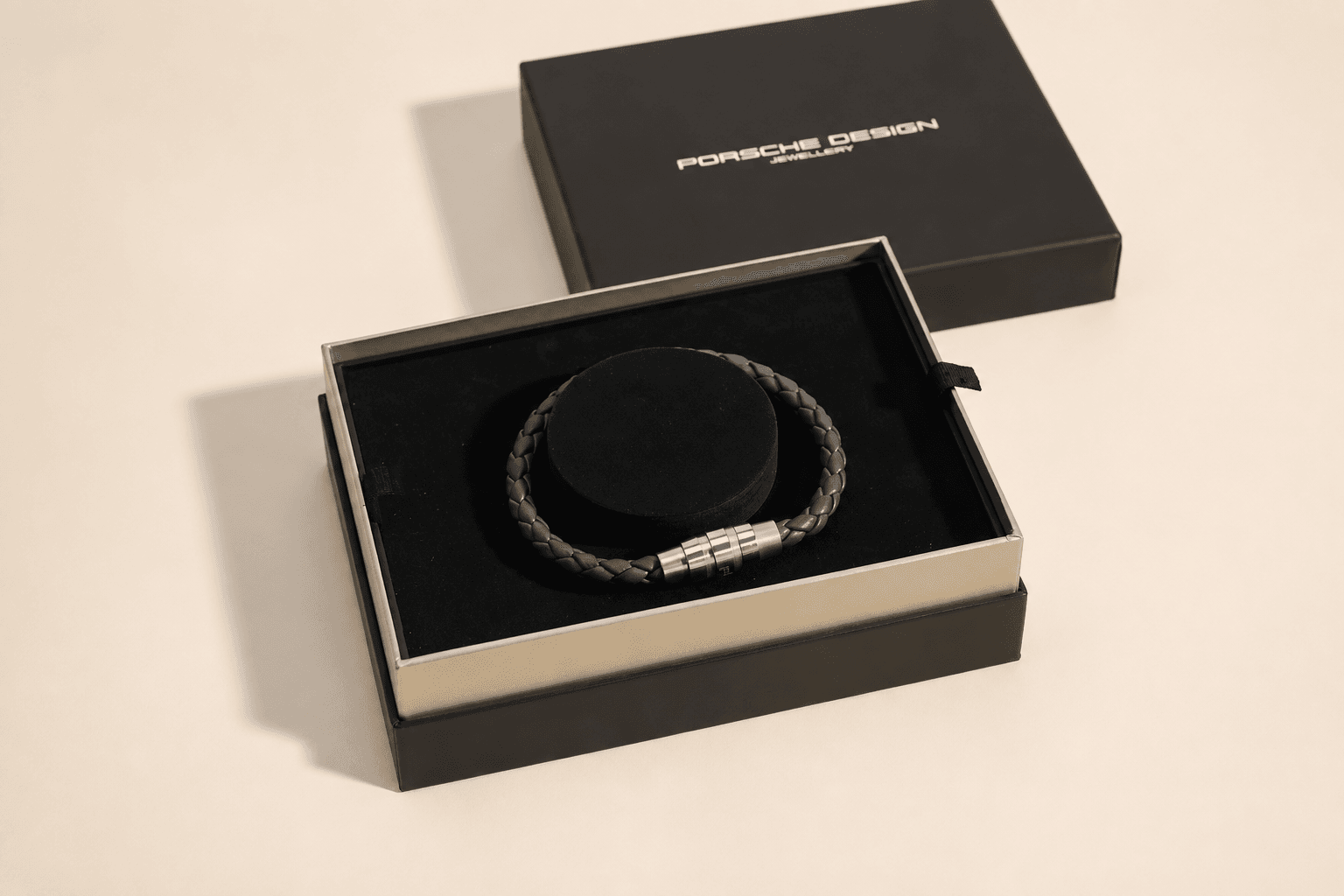 luxury leather bracelet for men.png