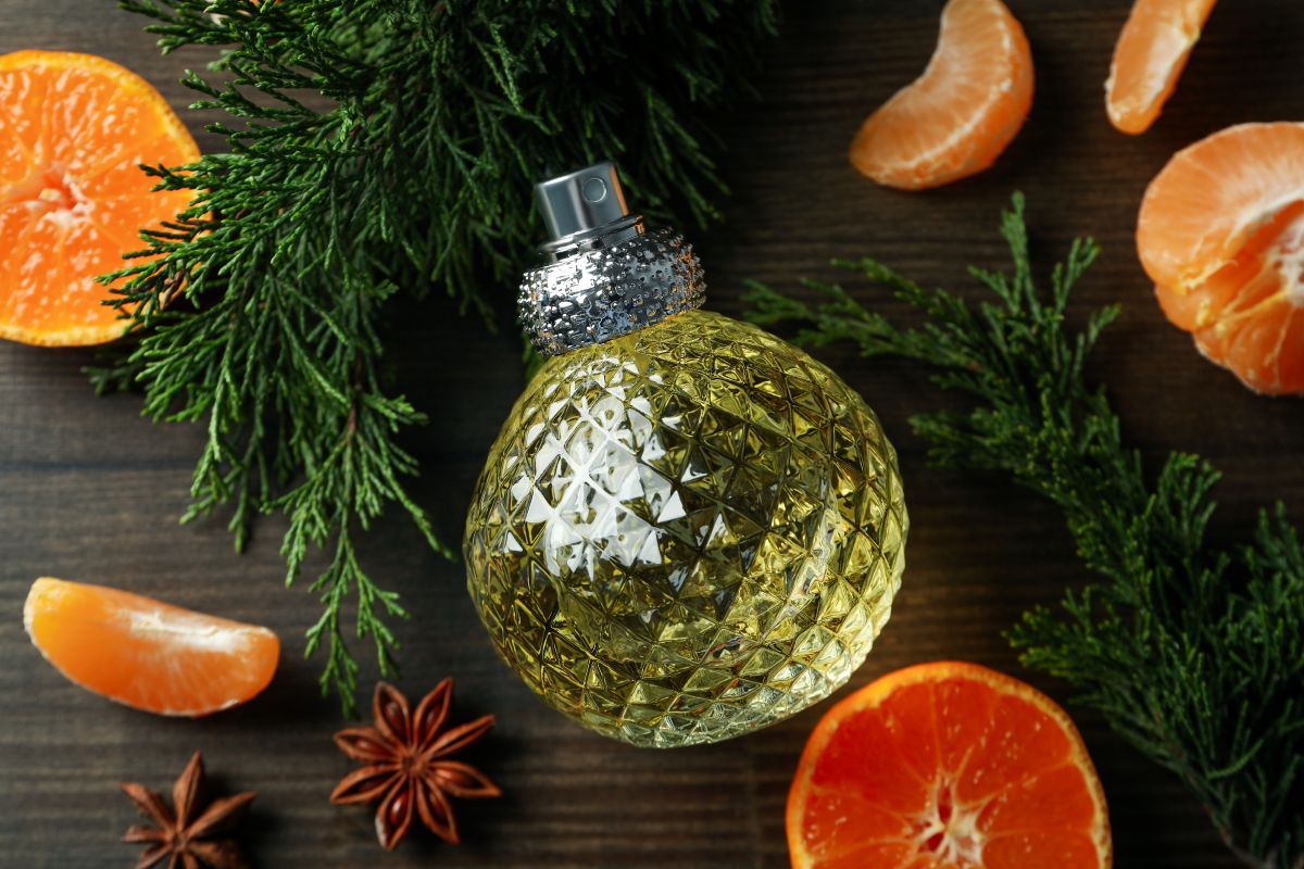 luxury perfume with citrus scent profile.jpg