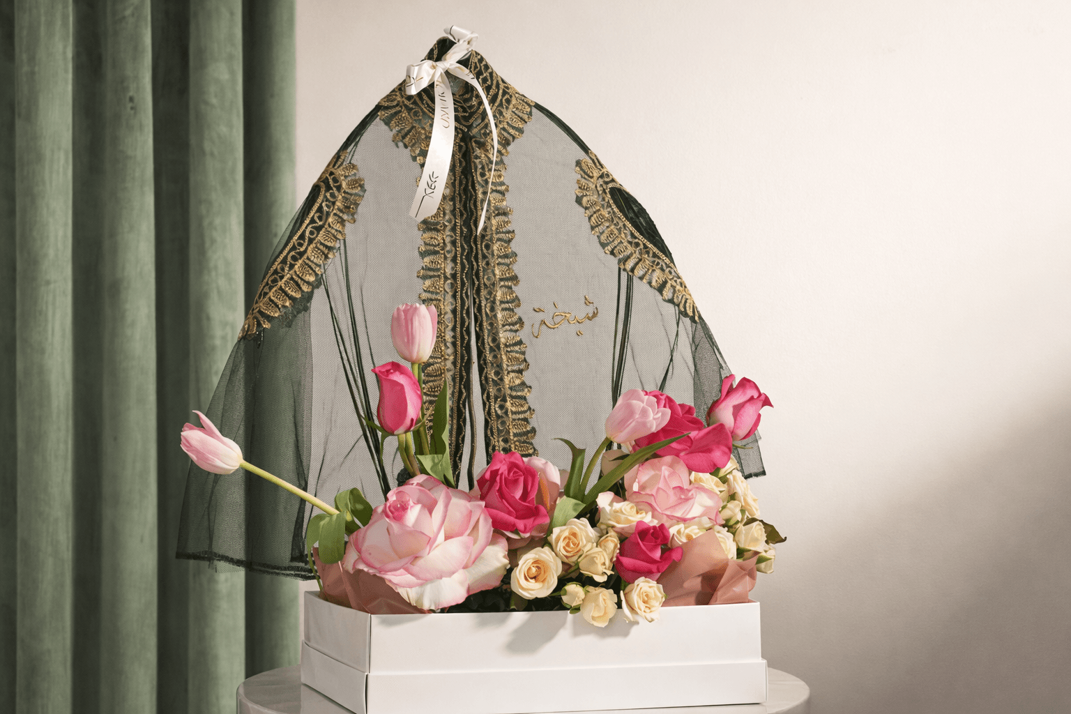 personalized baby girl thoub with pink roses and tulips flower box.png