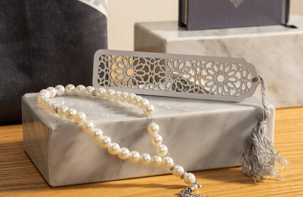 religious gifts rosary wedding favors and giveaways.png