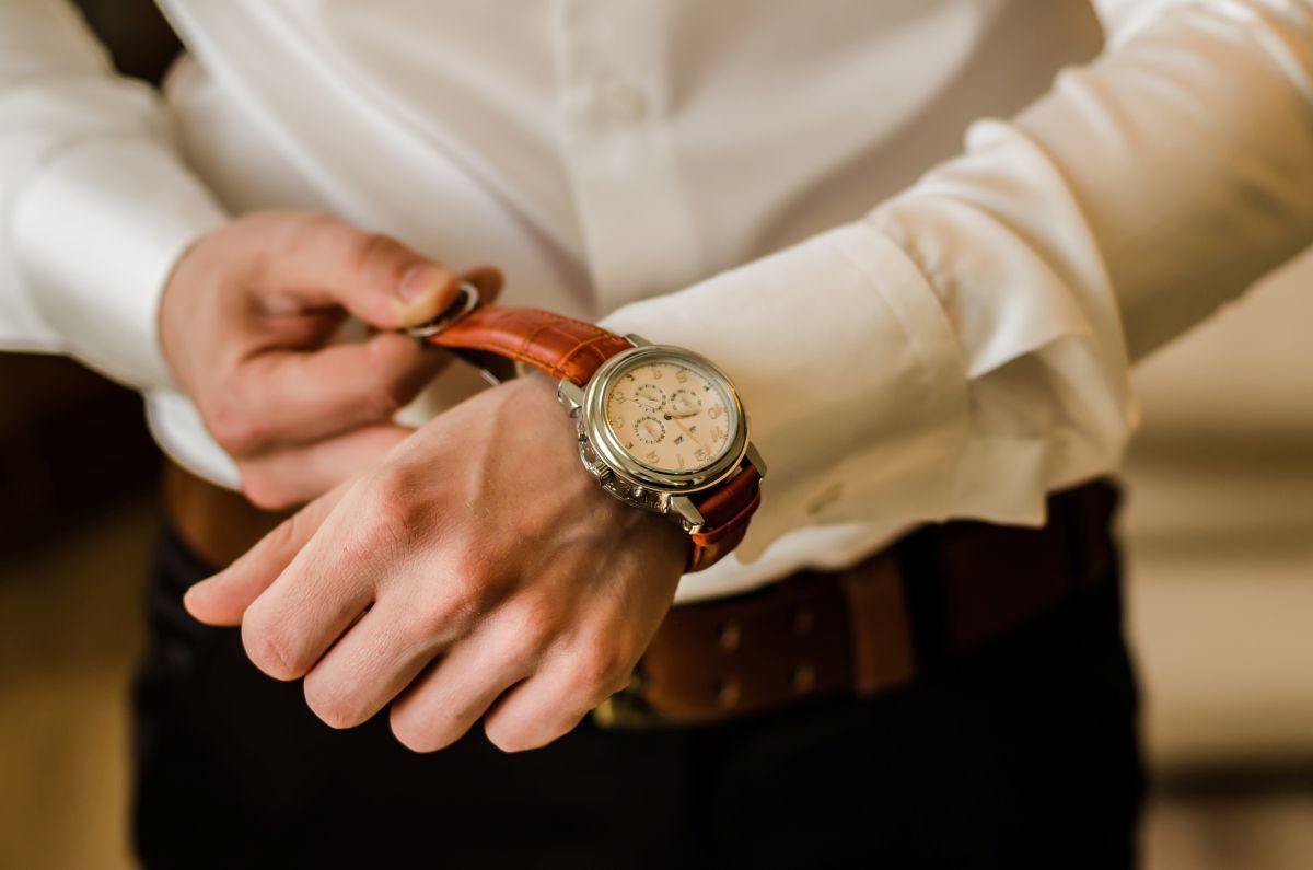 sleek watch essential men's accessories.jpg
