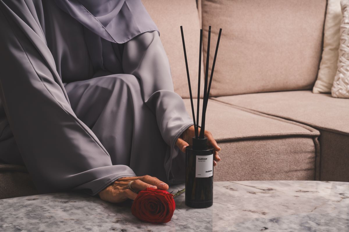 Luxury Home Scents: 8 Expert Tips to Keep Your Home Smelling Elegant