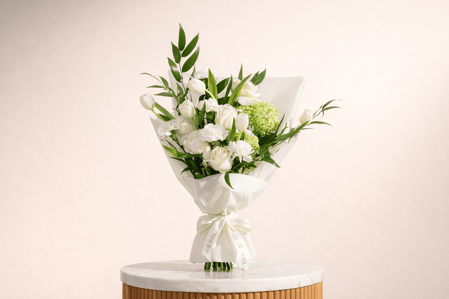 wedding bouquet winter flower tulips.png