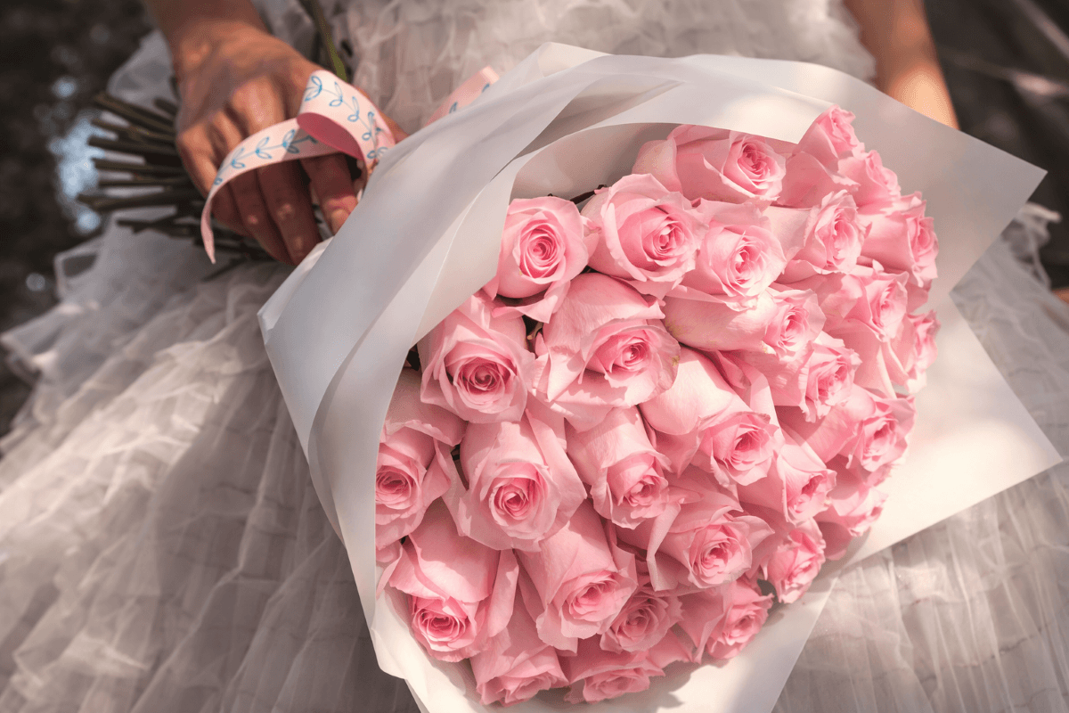 Spring Wedding Bouquets: Elegant Floral Ideas